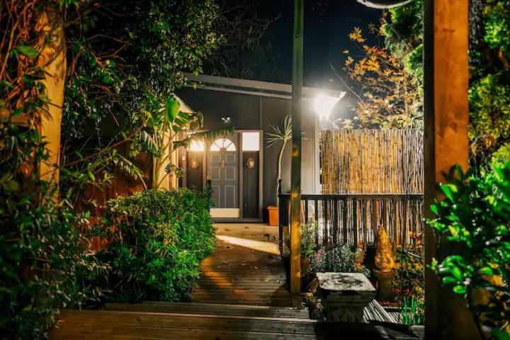 Starry Nights Cabin Fever Waikino Exteriér fotografie